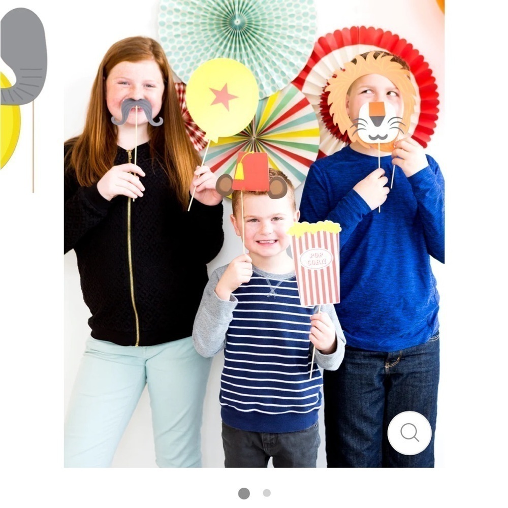 Carnival Photo Props - Multicolor - Picture 2 of 7